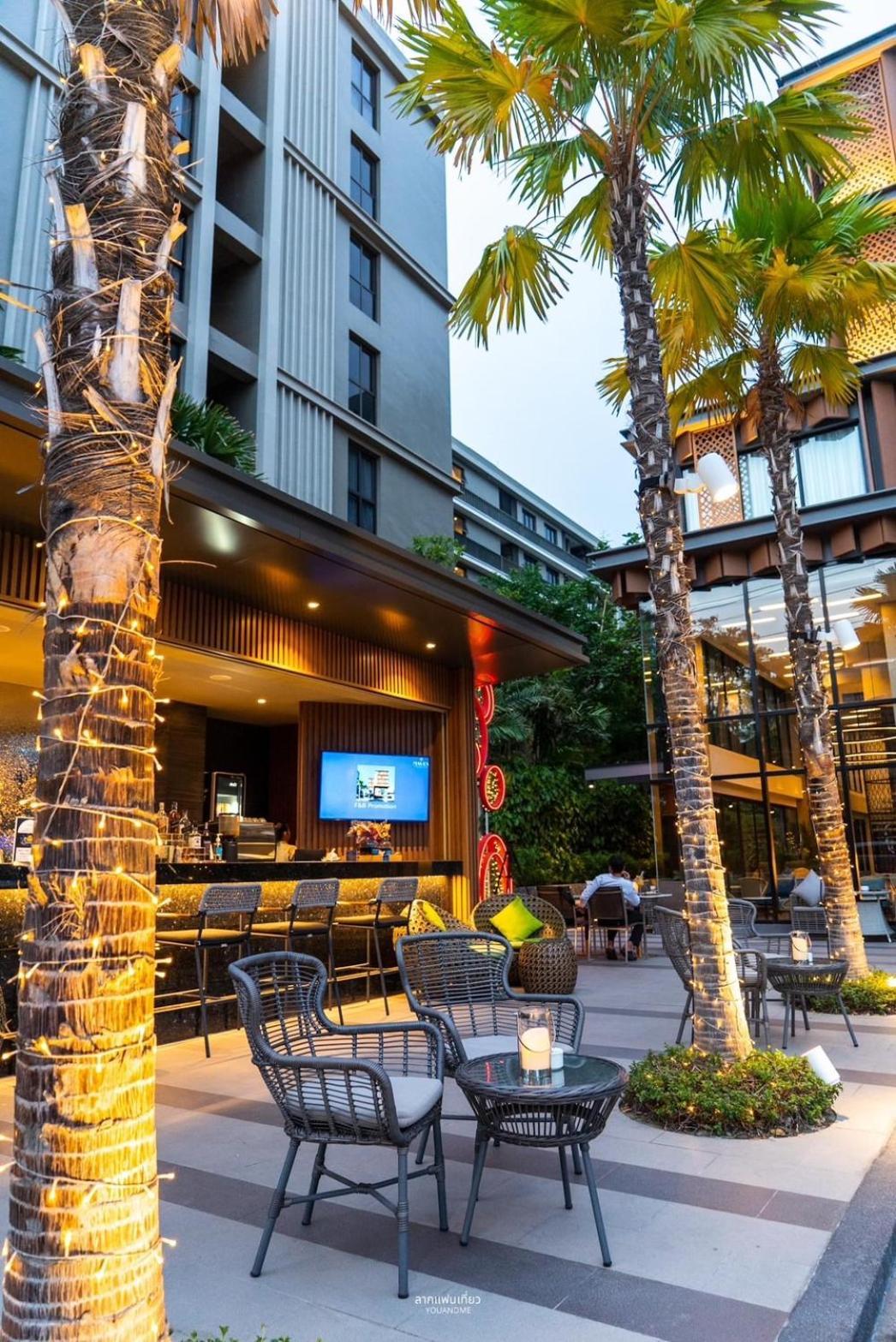 Maven Stylish Hotel HHQ Exterior foto